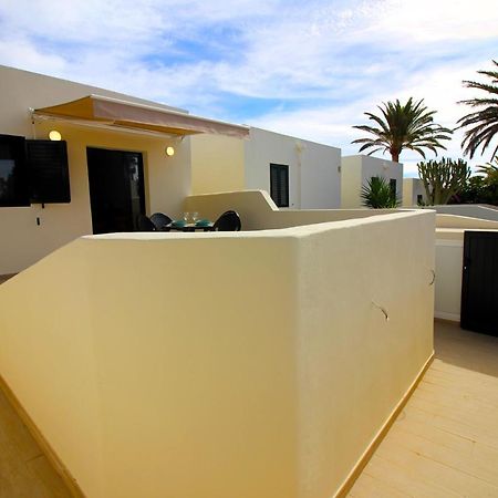 Blue Sand Apartment In Costa Teguise Exteriör bild