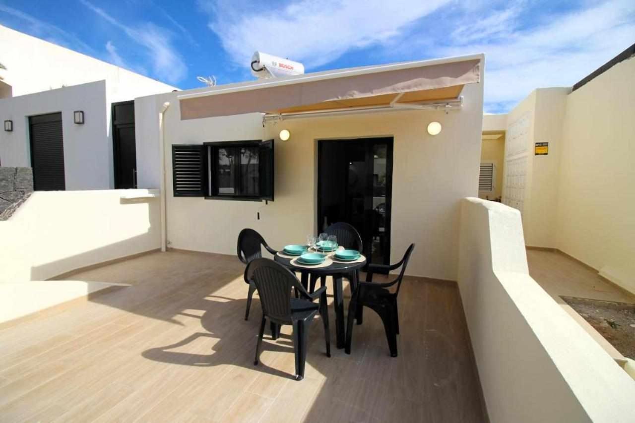 Blue Sand Apartment In Costa Teguise Exteriör bild
